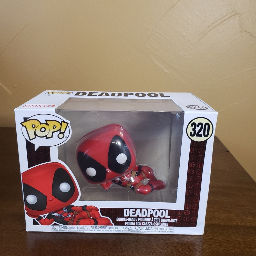 NIB Collectible Funko POP! Deadpool Marvel 320